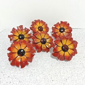 Vintage metal flower power napkin rings holders orange & red ombre 1970's set 6